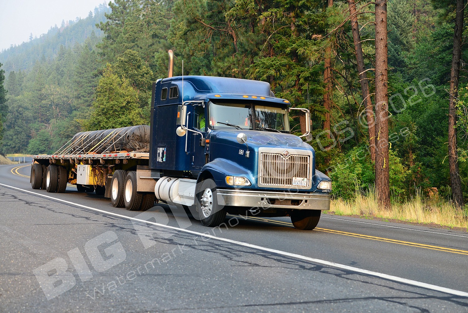 05, BBF, Dry Van, May Trucking Company, Navistar Intern, rp25872