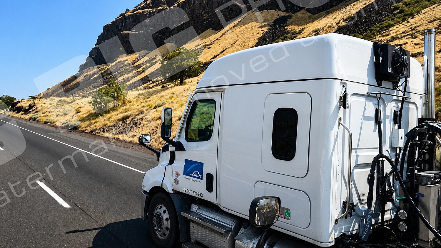 452410, columbia gorge, i-84, i84, linde, linde 452410, praxair, proxair, tanker