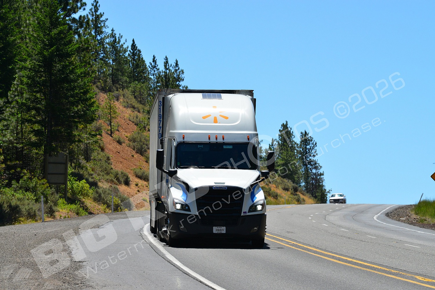 319770, 3ha809, BBB, Dry Van, Freightliner Trucks, Walm, Walmart