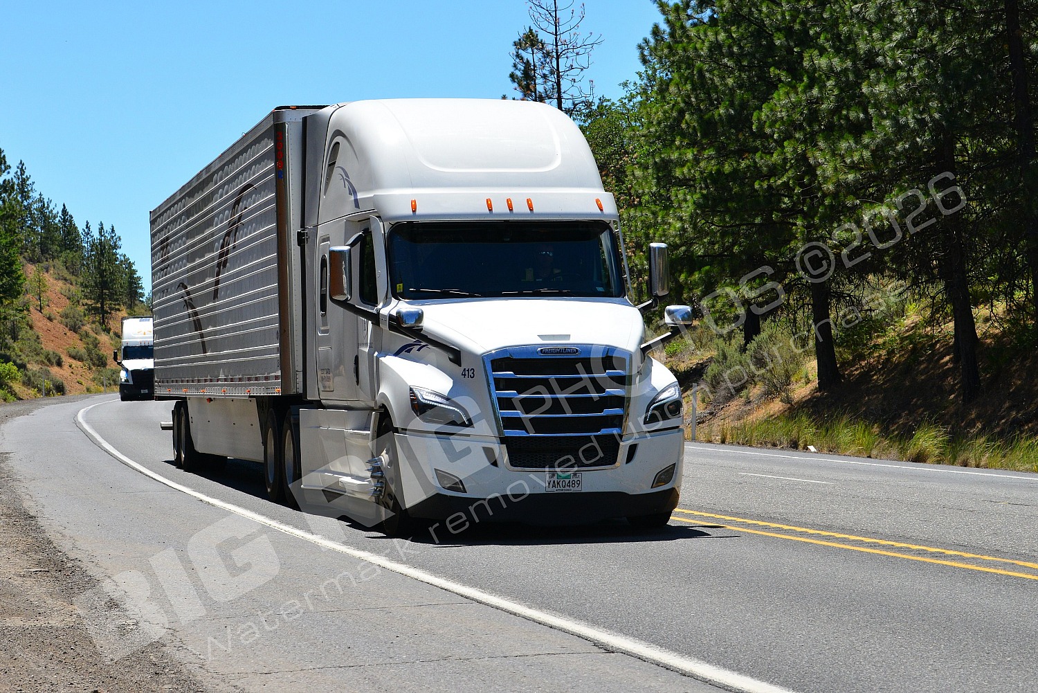 413, BBB, Dry Van, Freightliner Trucks, Reefer, yakq489