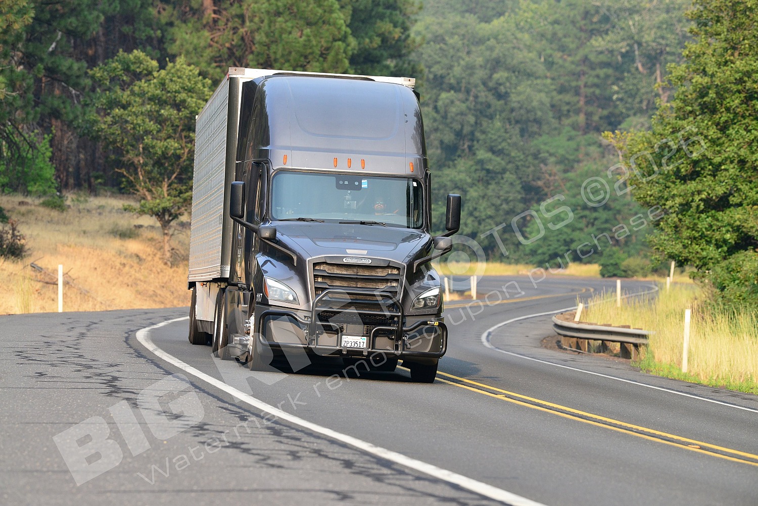 717, BBF, Dry Van, Freightliner Trucks, zp33517
