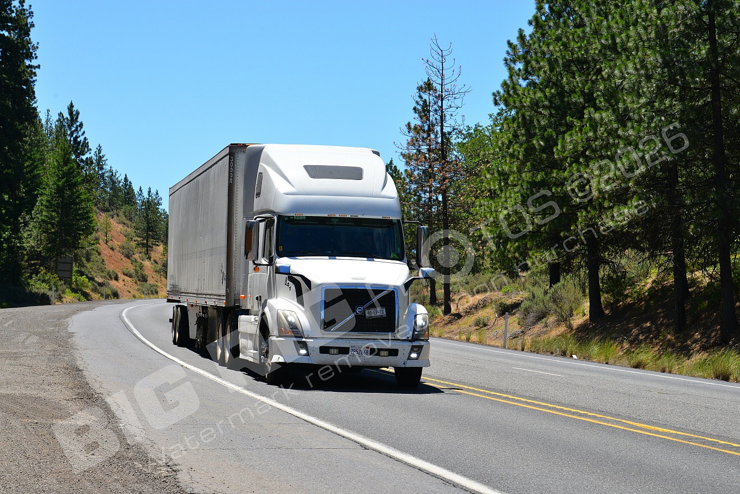 141, BBB, Dry Van, Volvo, zp52868