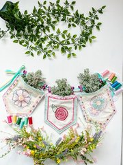 Floral Pocket Banner Kit