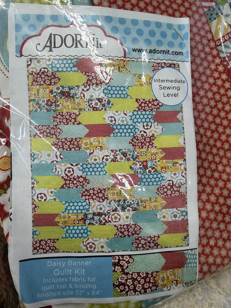 Daisy Banner Quilt Kit