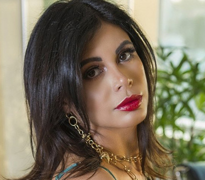 Julie