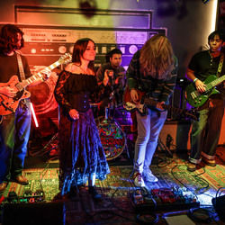 Download allowed with proper photo credit- Image by Kunhardt Photography