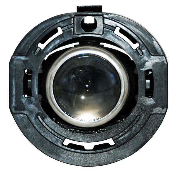 Faro Niebla Chrysler 300C 2011 2012 2013 2014/ Grand Cherokee 2014 2015 2016/ Durango 2014 2015 2016 2017 2018 2019 2020/ Town & Country 2011 2012 2013 2014 2015 2016/ Challenger 2015 2016 2017 2018 2019/ Avenger 2011 2012 2013 2014/ 200 2011 2012 2013 2014/ Compass 2011 2012 2013 2014 2015 2016 2017/ Dart 2014 2015 2016 2017 C/Base C/Foco Lh=Rh código DG789-RL