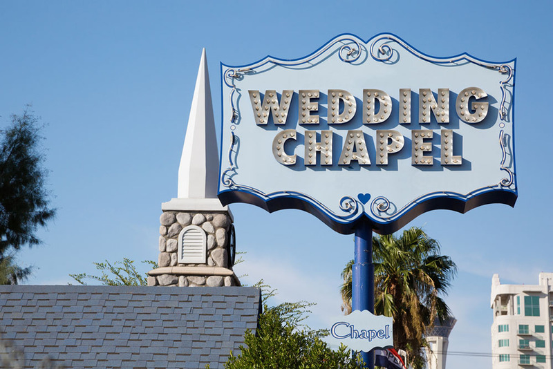 Picture of the wedding chapel sign outside an elopement venue in Las Vegas