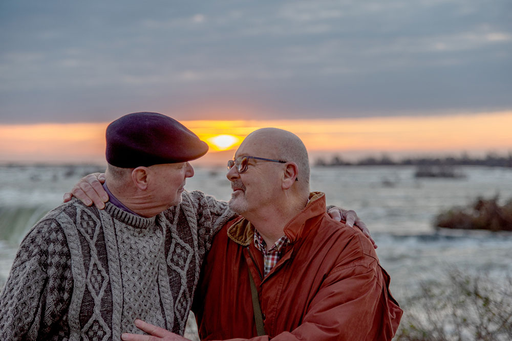 Elope at Niagara Falls! (Photo: Robert Reed / iStock)