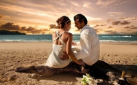 Bride and groom %28200x125%29