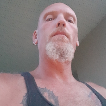 Temp profile image290403214009090458