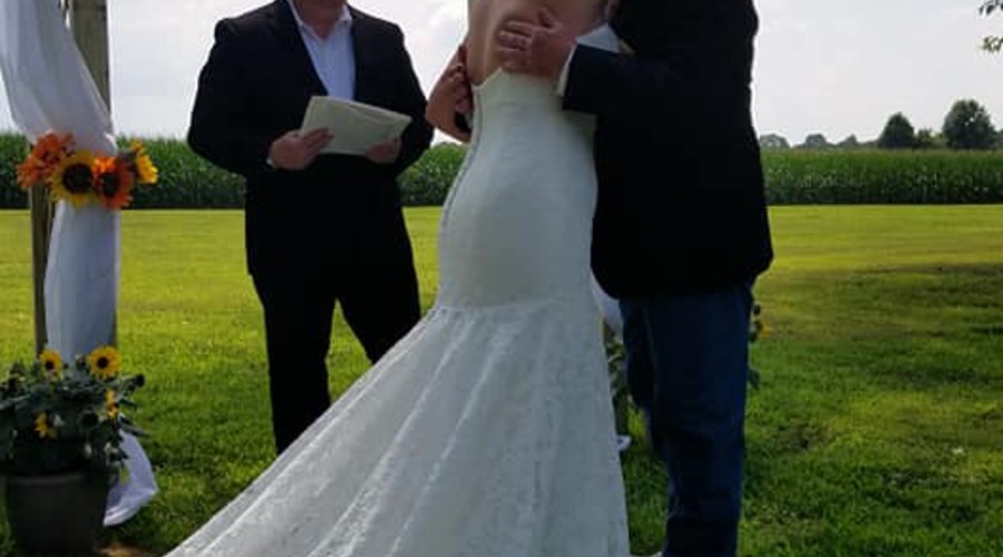 Scott Andrew Kirby and Kimberly Ann Kirby's Wedding American Marriage