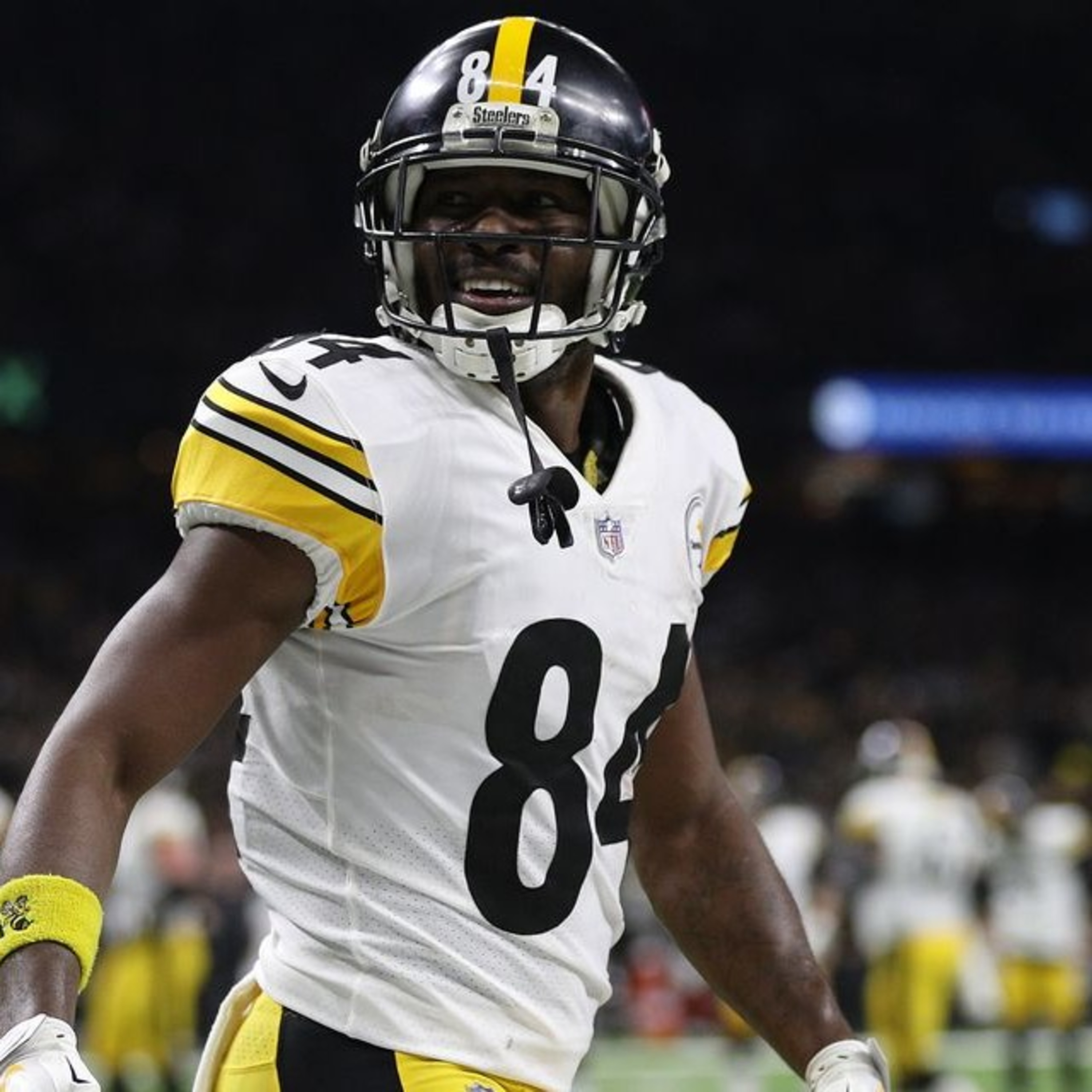Breaking news regarding Antonio Brown trade