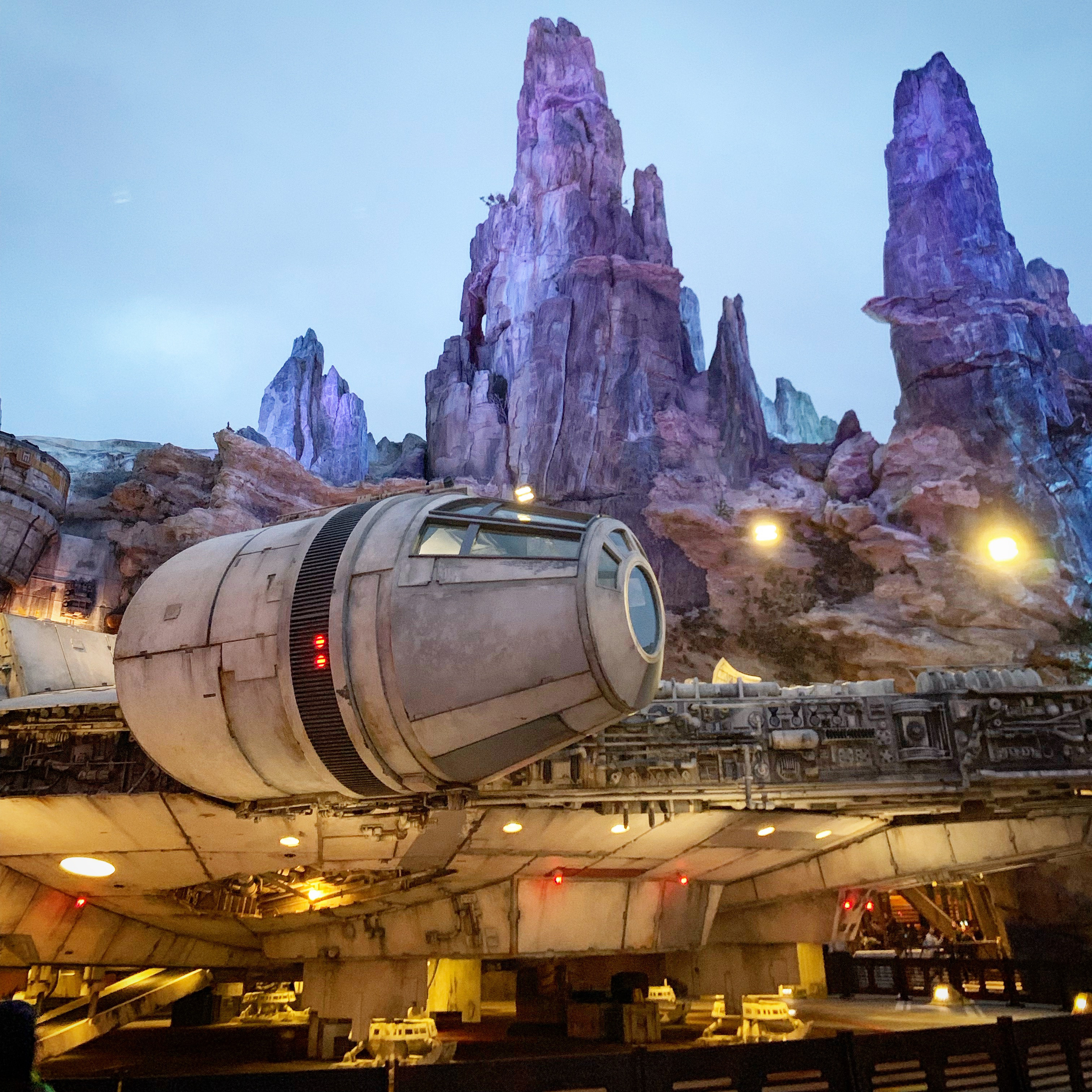 Star Wars - Galaxys edge at Disneyland Ca