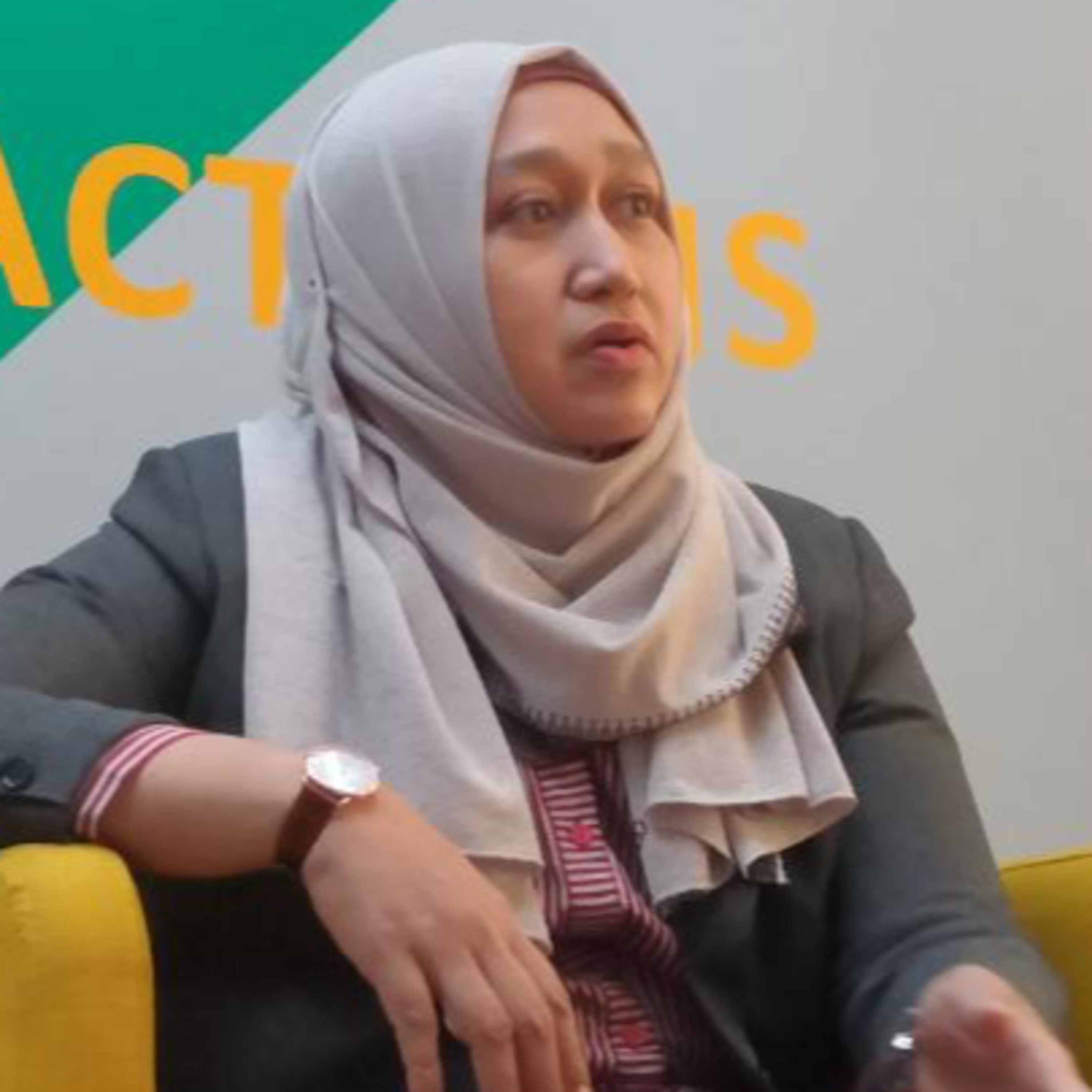 Rina Sarif details out the Paid Talent versus the Volunteer dichotomy and how it is playing in the corporate and nonprofit world