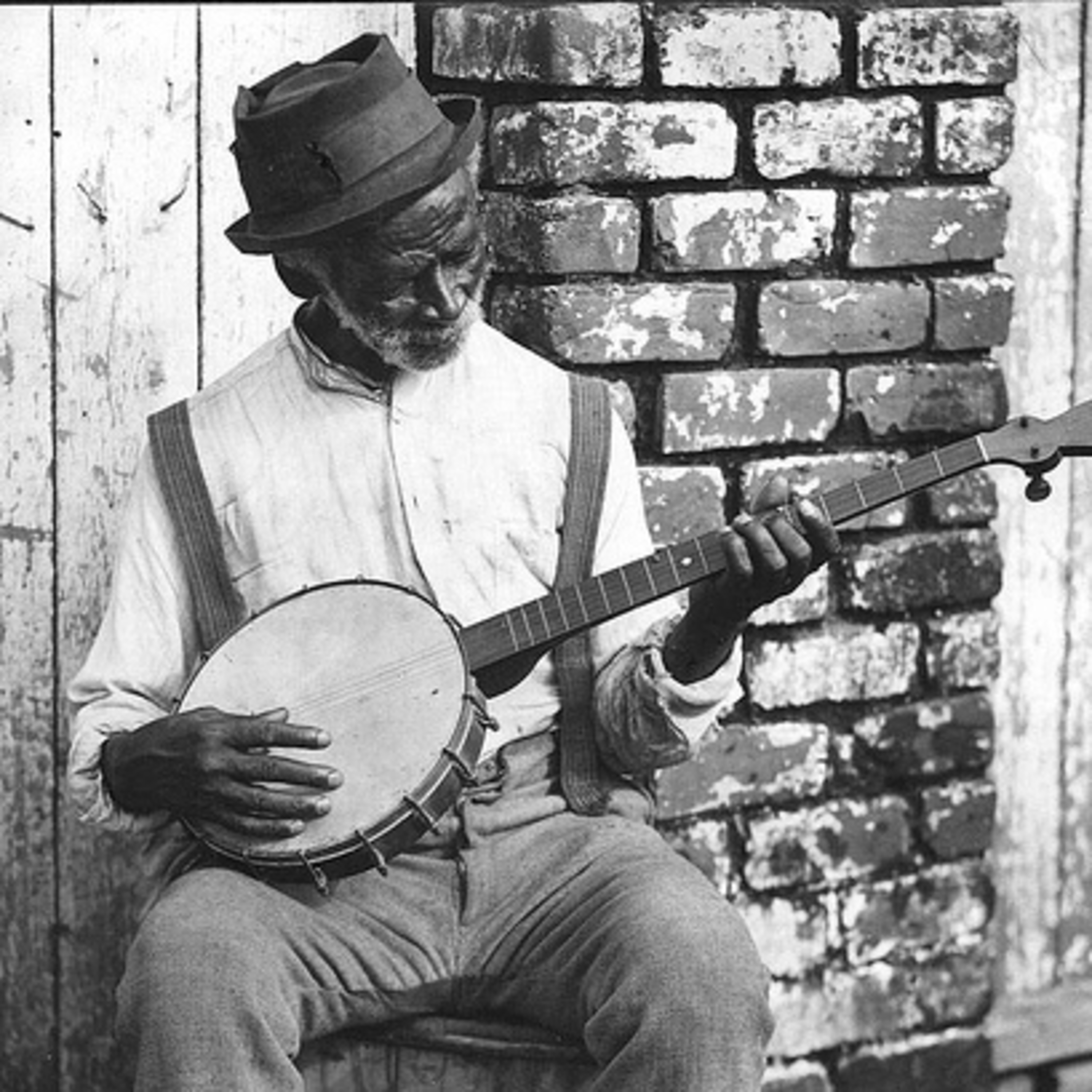 Tony Thomas - The 'Real' Origins of the Banjo