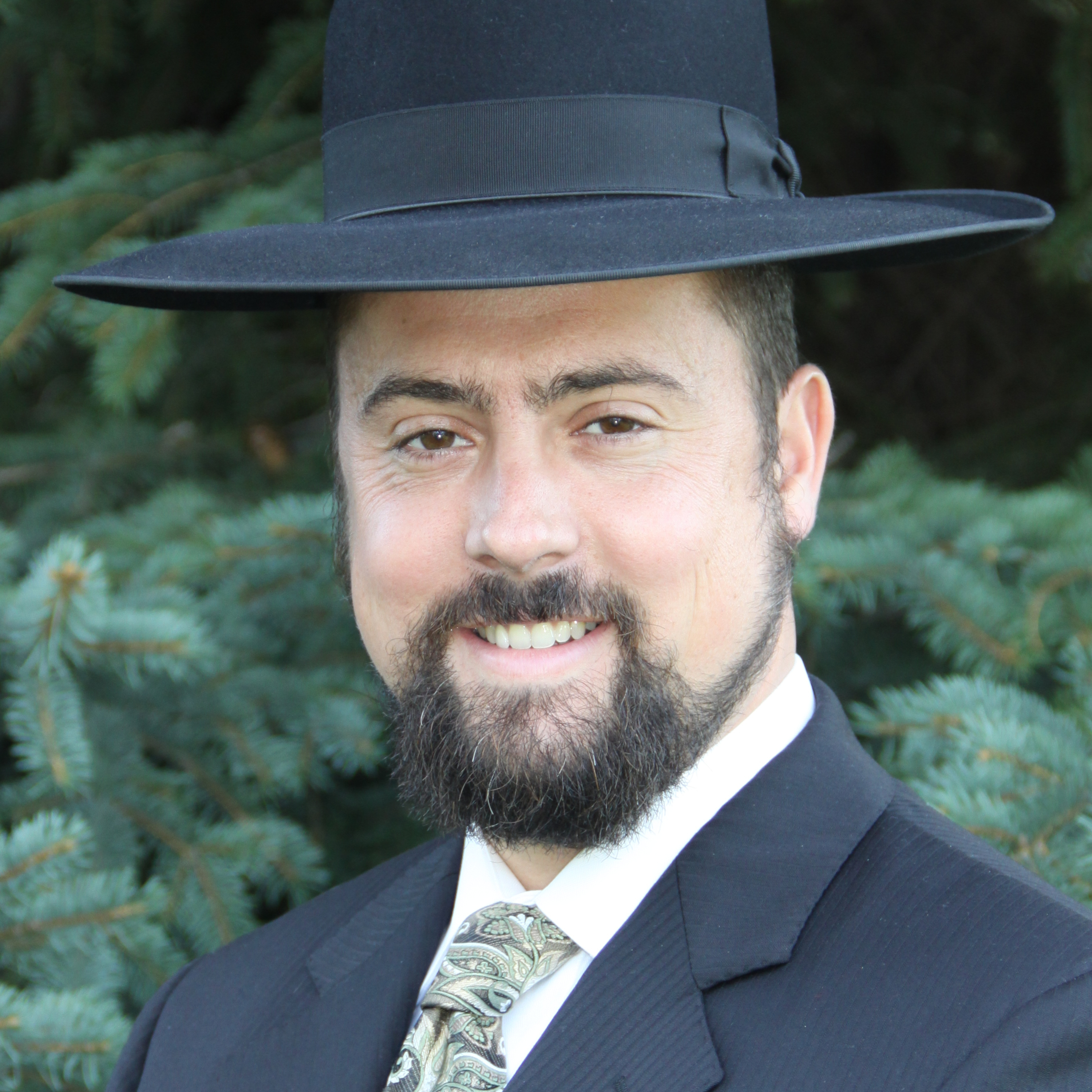 How Do We Rise by Lifting Others? - Rabbi Ari Neuwirth