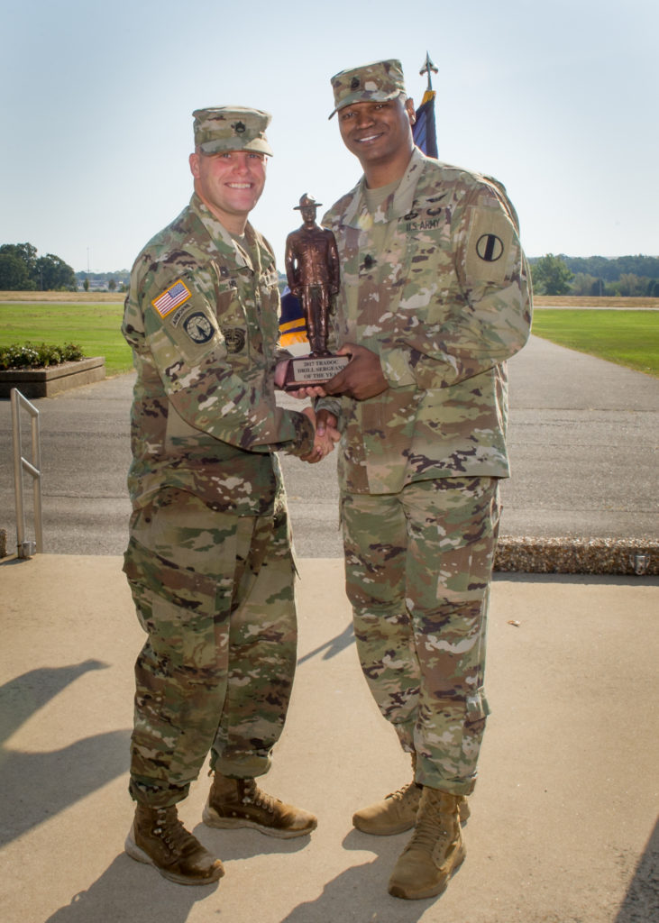 4 years in a row, Army’s Drill Sergeant of the Year hails from Fort