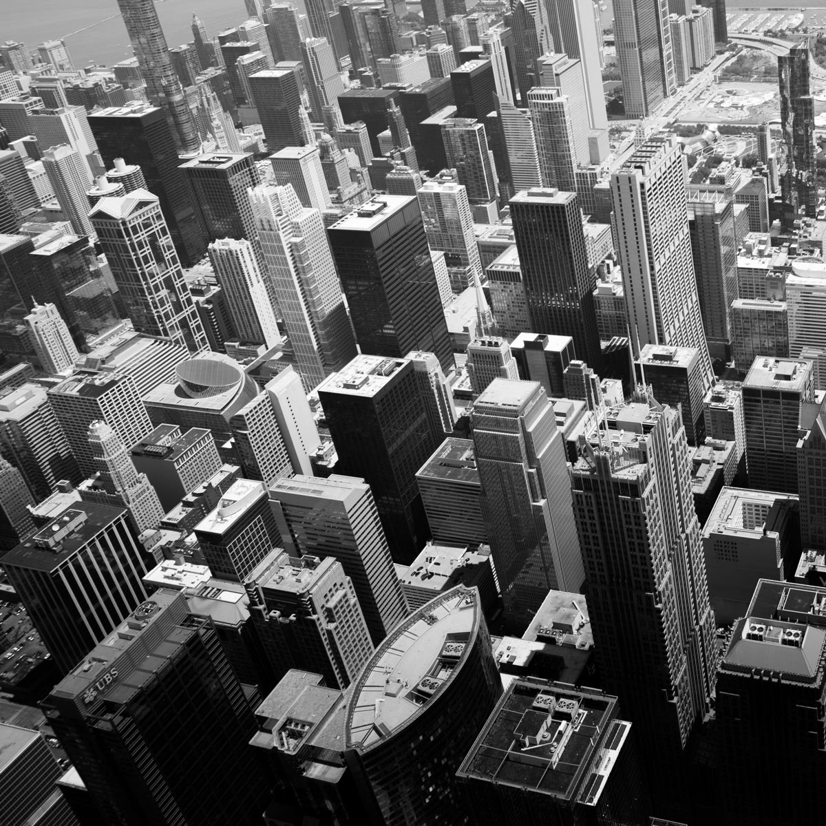 Overhead shot of the city in black and white by Jason Peterson