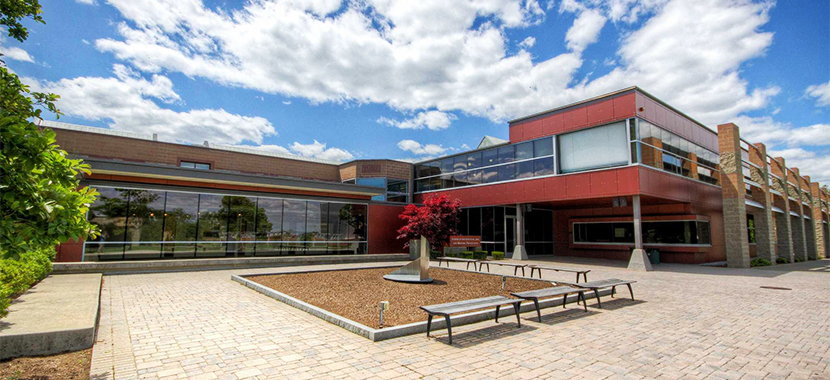 Roger Williams University | Overview | Plexuss.com