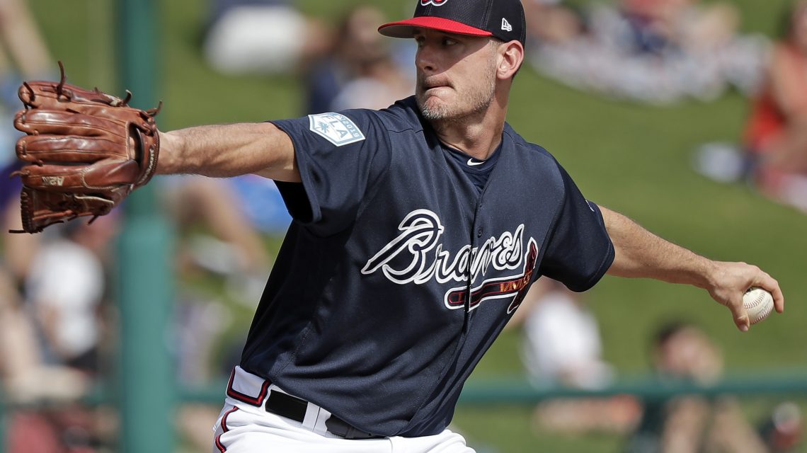No paychecks for 11 big leaguers: advance larger than salary