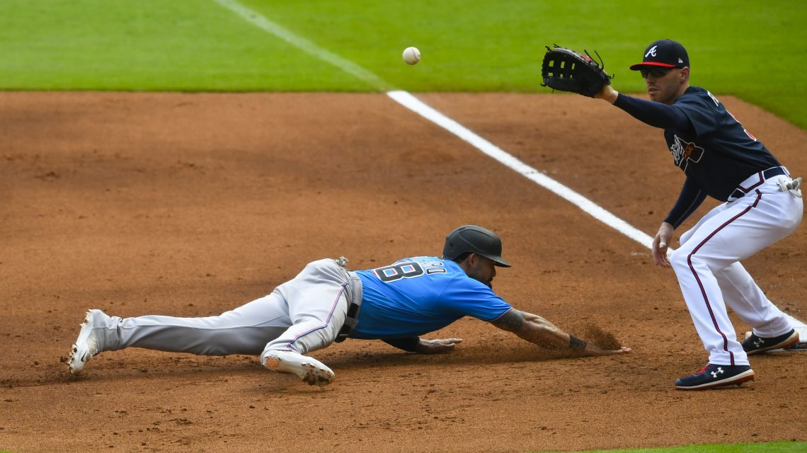 Marlins catcher Alfaro goes on injured list before opener