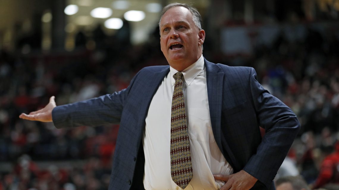 College basketball stuck in holding pattern during pandemic