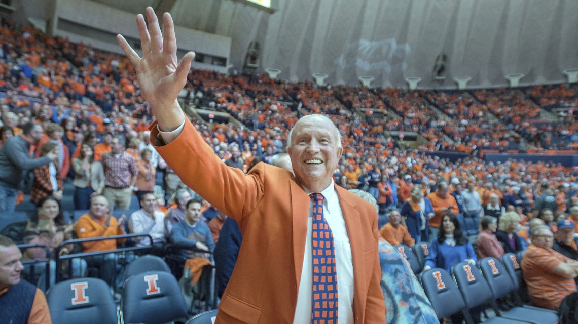 Former Illinois, New Mexico St coach Lou Henson dies at 88