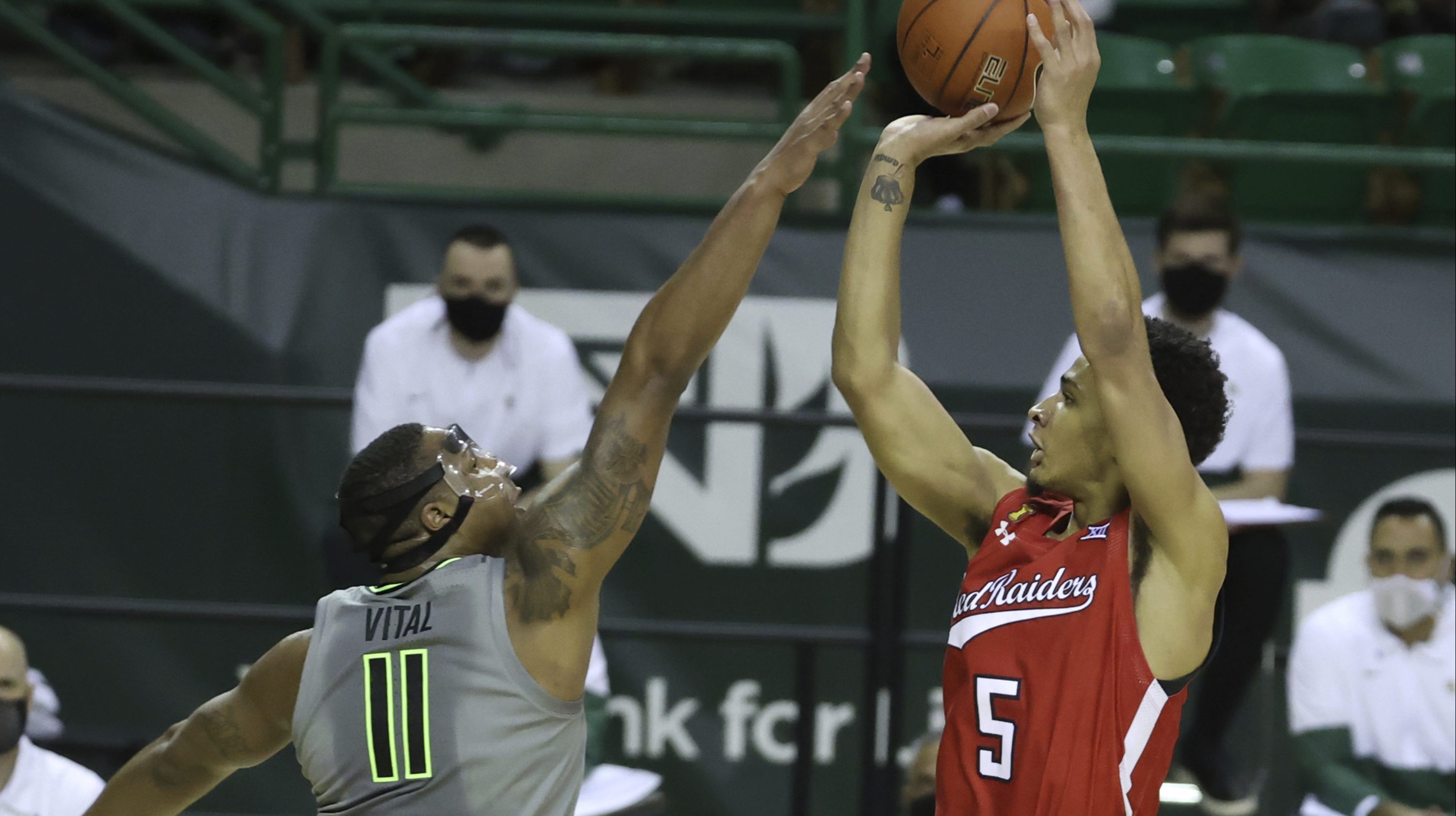 Teague 35 points as No. 3 Baylor beats No. 18 Texas Tech BVM Sports