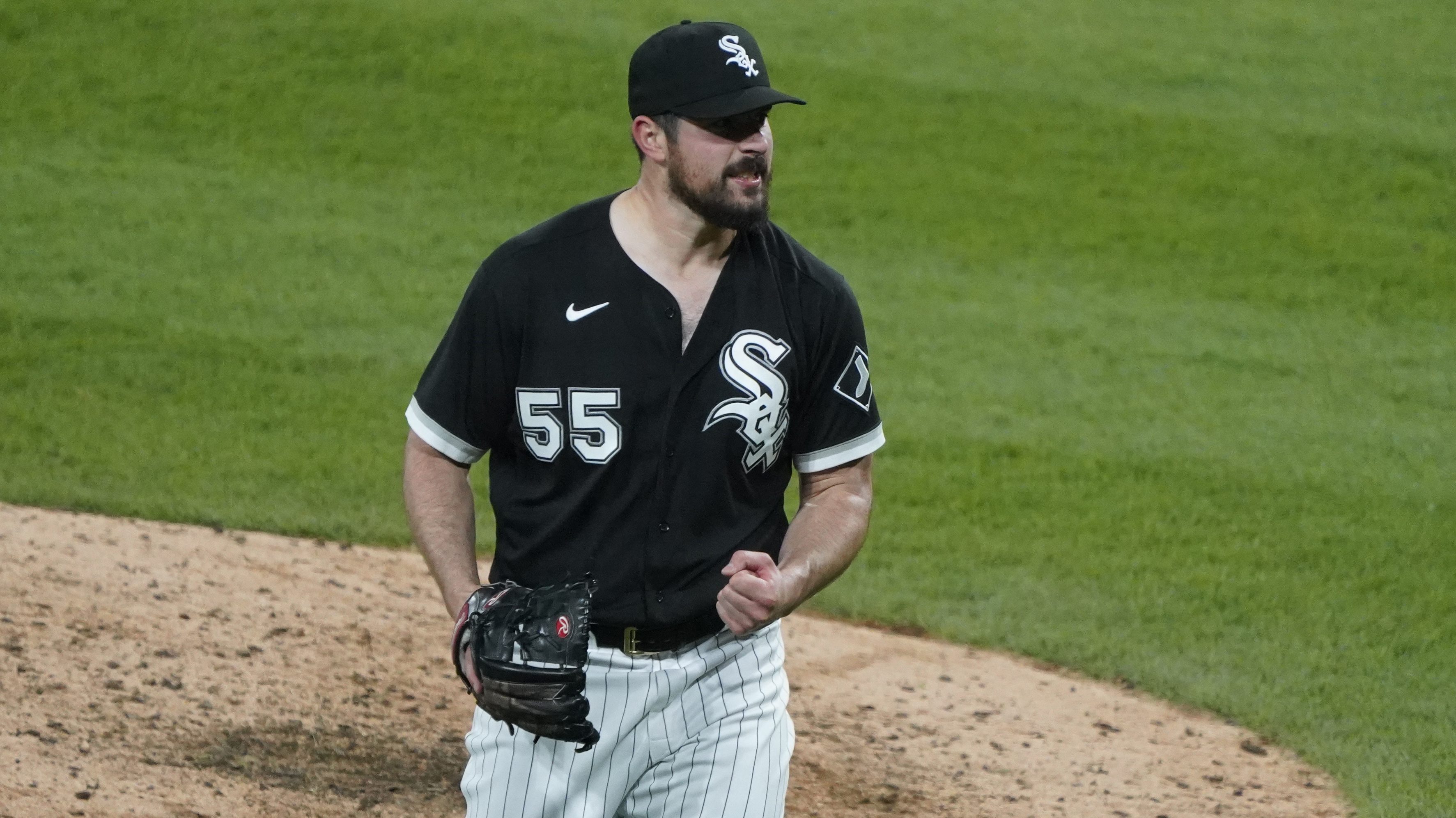 White Sox LHP Rodón throwing perfect game thru 7 vs Indians BVM Sports