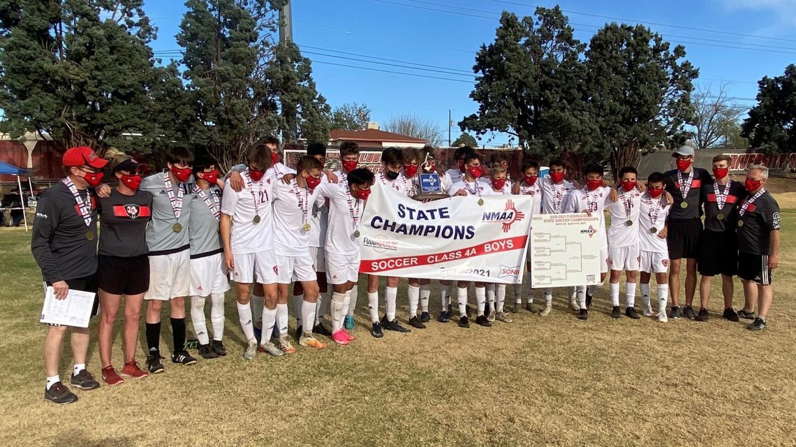 Albuquerque Academy claims 4A boys soccer state title after thrilling