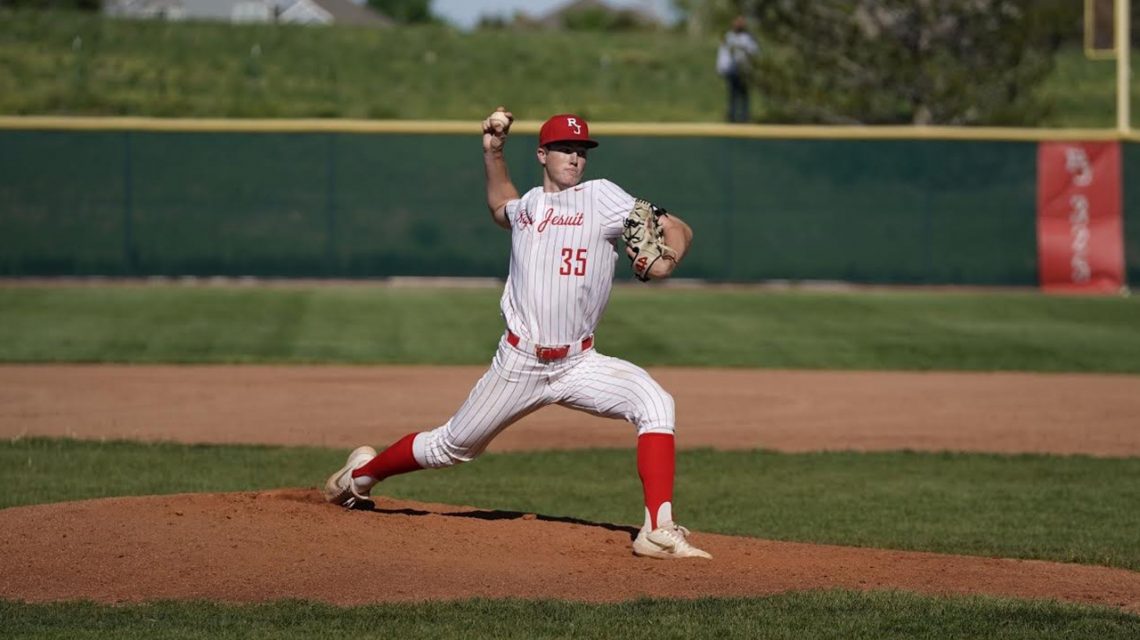 Regis Jesuit’s Alec Willis has sights set on MLB Draft