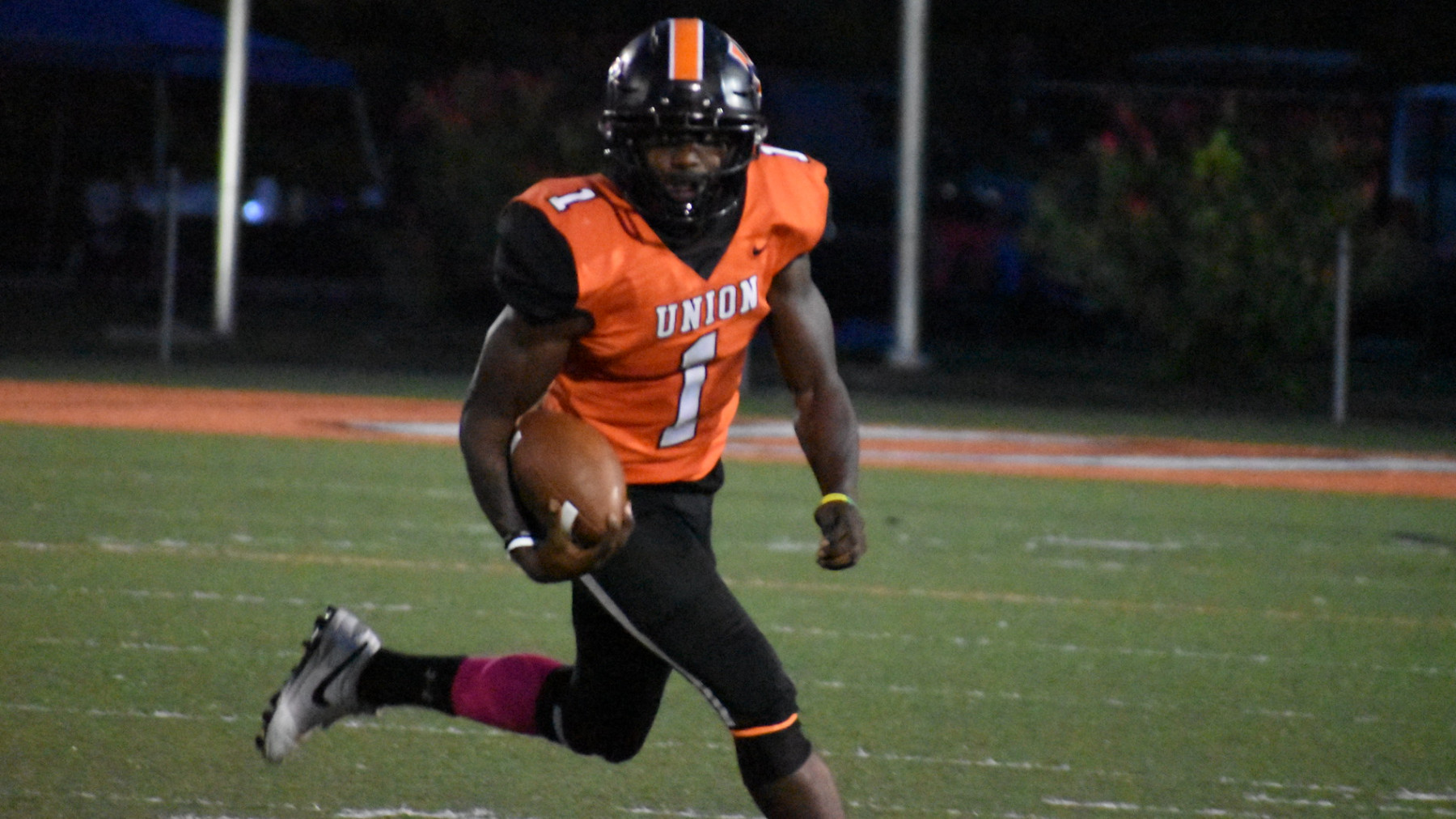 ‘Last Chance U’ standout Isaiah Wright playing football at Union