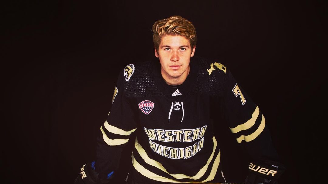 western-michigan-university-hockey-star-ronnie-attard-garnering