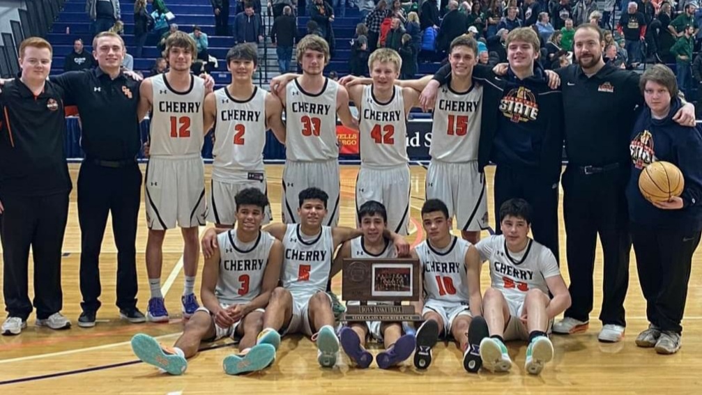 cherry-high-school-basketball-goes-from-winless-to-state-bound-in-three