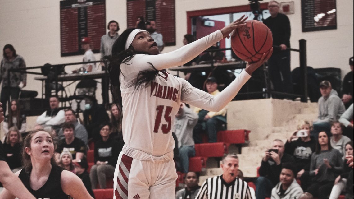 Solè Williams verbally commits to Louisville after tremendous junior season