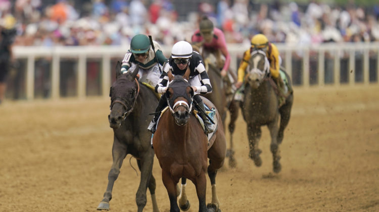 Interstatedaydream wins Black-Eyed Susan Stakes at Pimlico