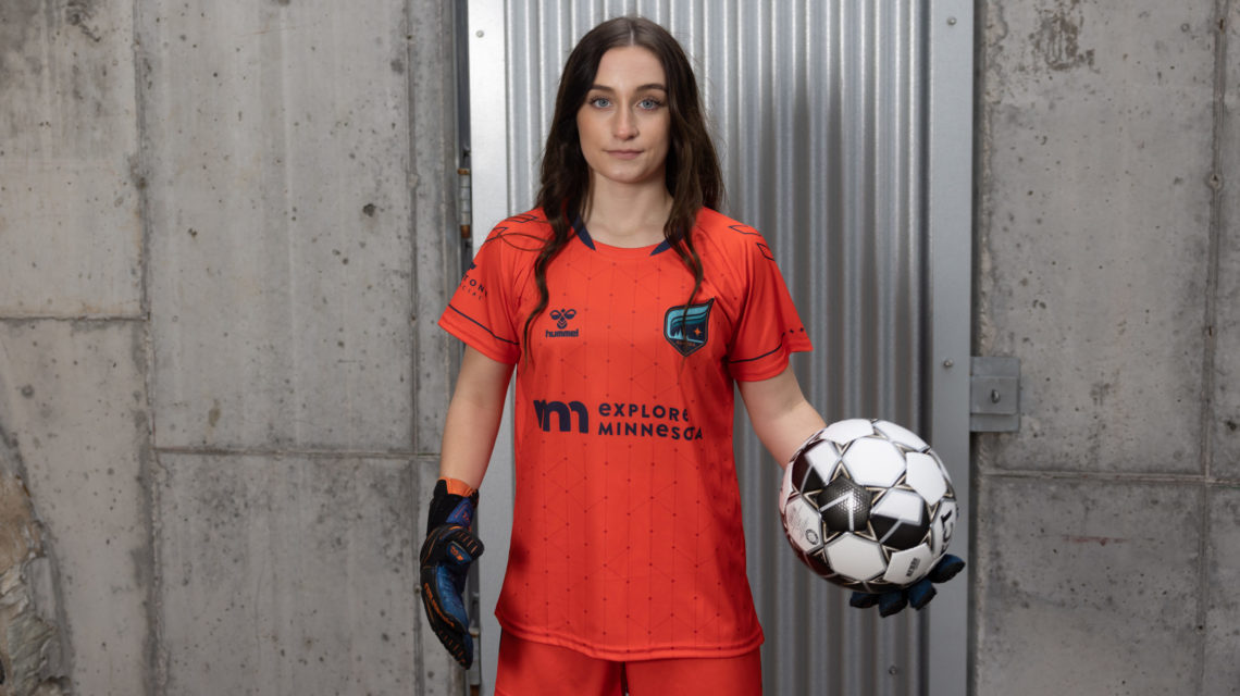 Bayliss Flynn makes history with NIL deal