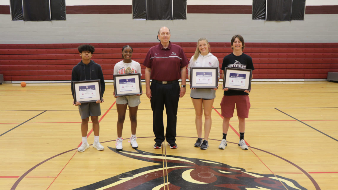 Poplar Bluff School District awards 2022 Good Sports honors BVM Sports