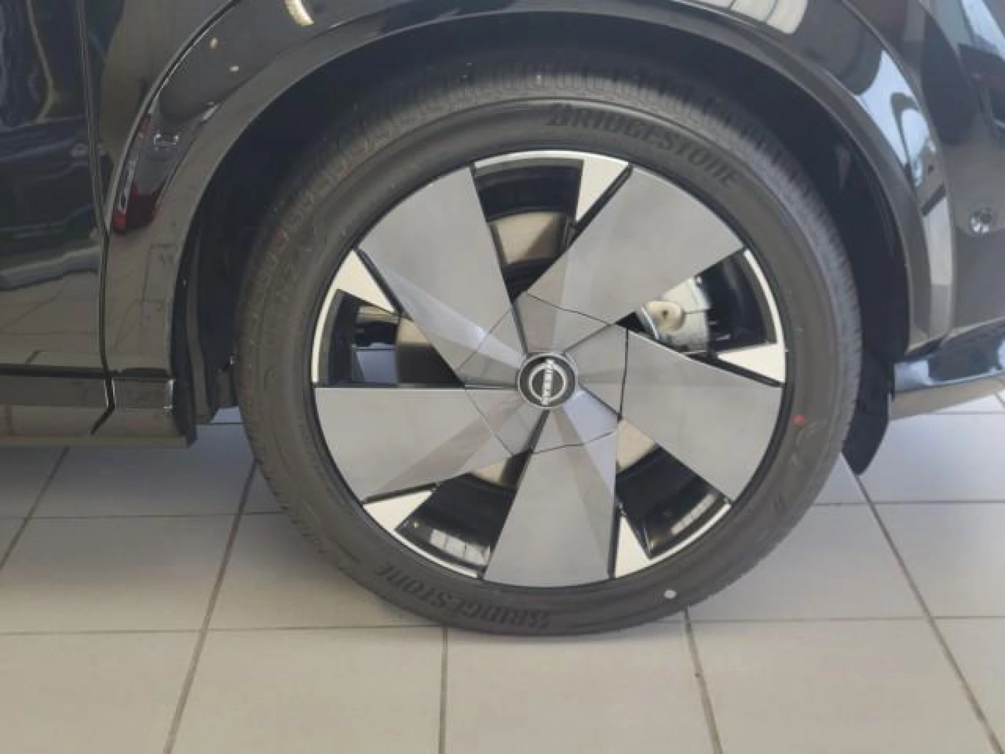 2023 Nissan ARIYA PLATINUM+