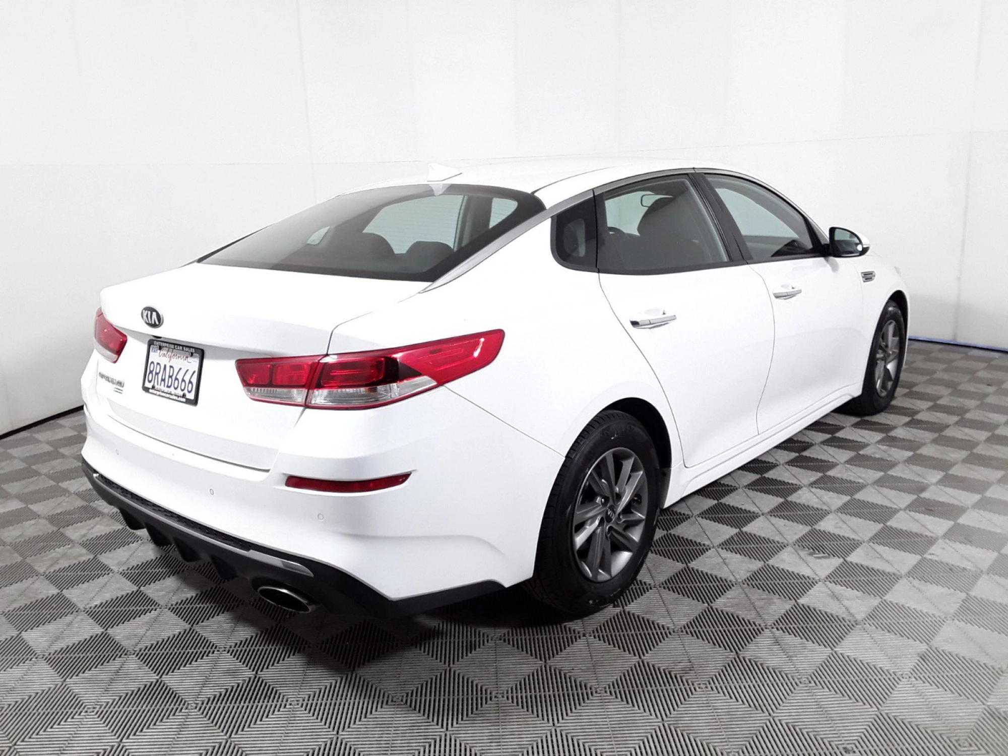 2020 Kia Optima LX Auto