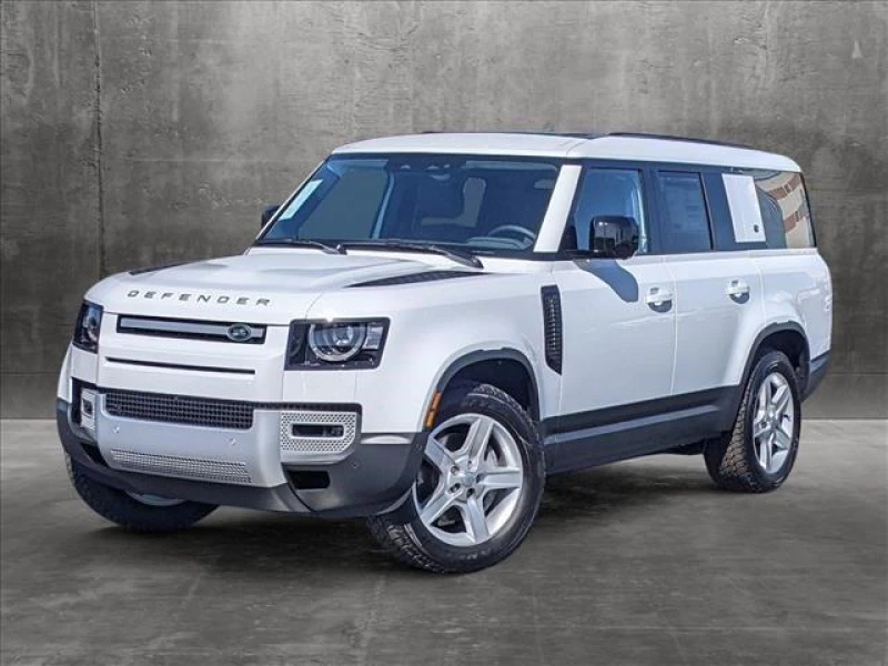 2023 Land Rover Defender SE