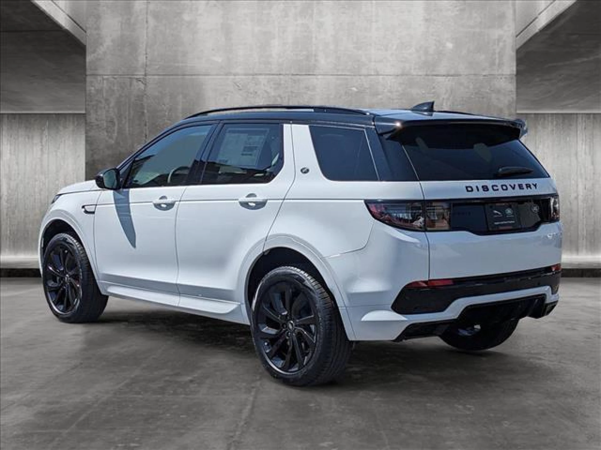 2023 Land Rover Discovery Sport SE R-Dynamic