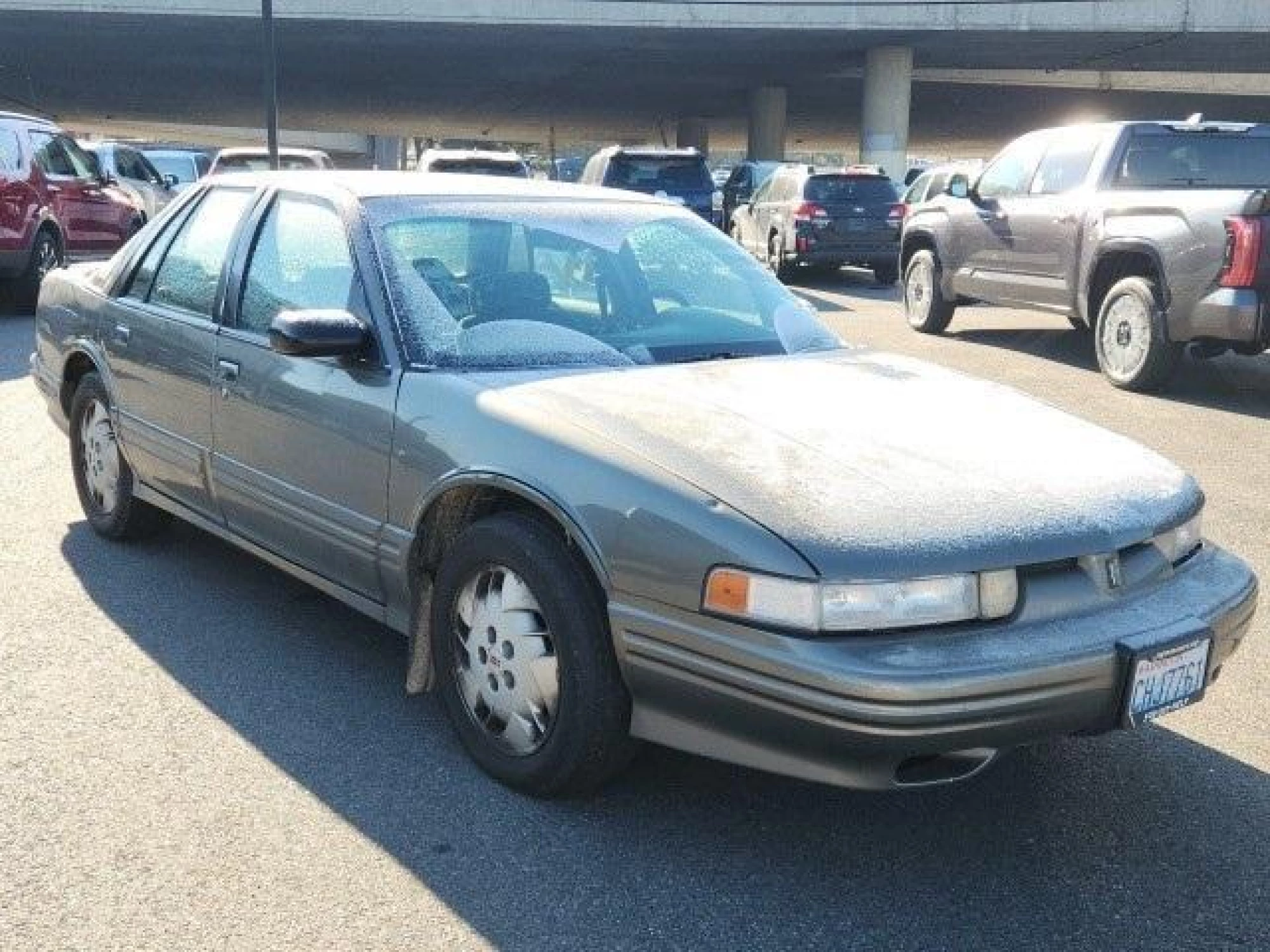 1997 Oldsmobile Cutlass Supreme SUPREME