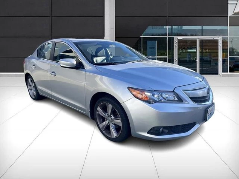 2013 Acura ILX 2.0L Technology