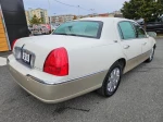 2005 Lincoln Town Car Signature Limited
