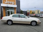 2005 Lincoln Town Car Signature Limited