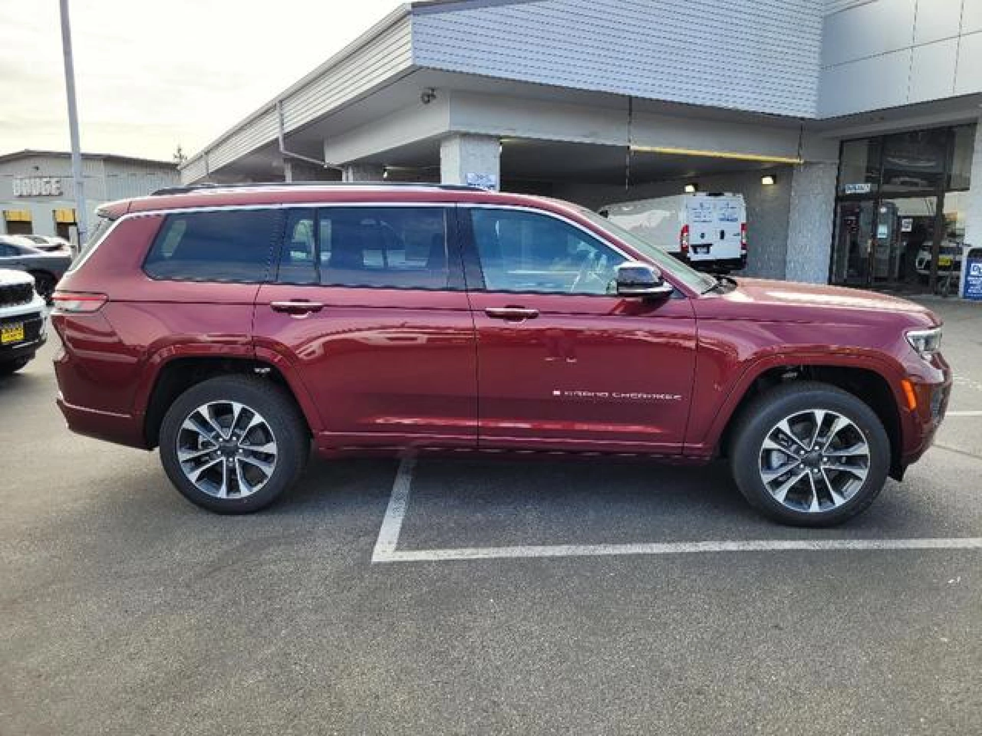 2023 Jeep Grand Cherokee L Overland