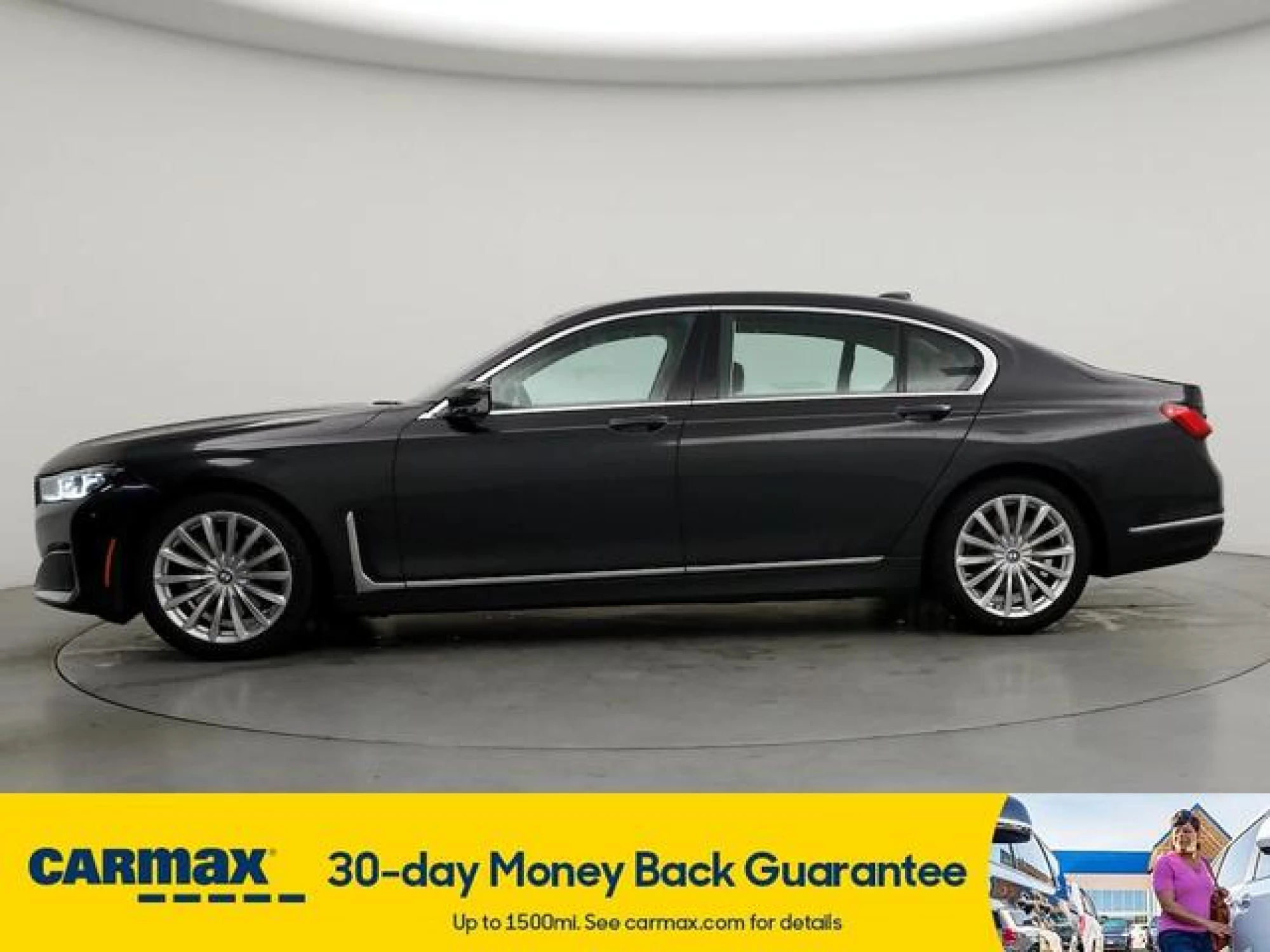 2022 BMW 740 i