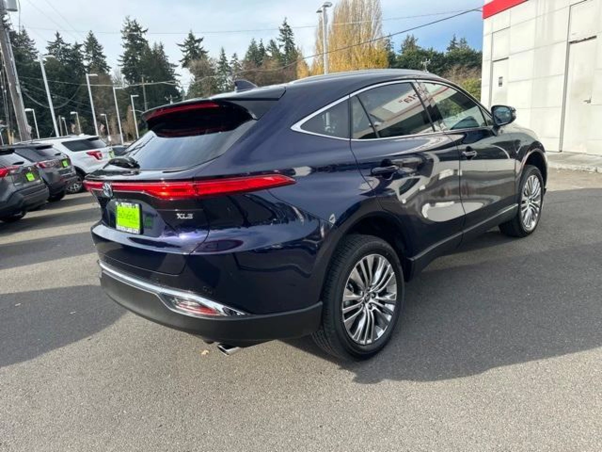 2023 Toyota Venza LE